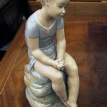 31 4100 FIGURIN